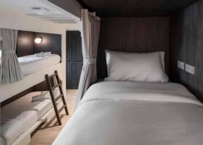Lilit Bang Lumphu - Close To Khao San Road Bangkok