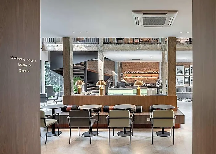 Lilit Bang Lumphu - Close To Khao San Road Bangkok